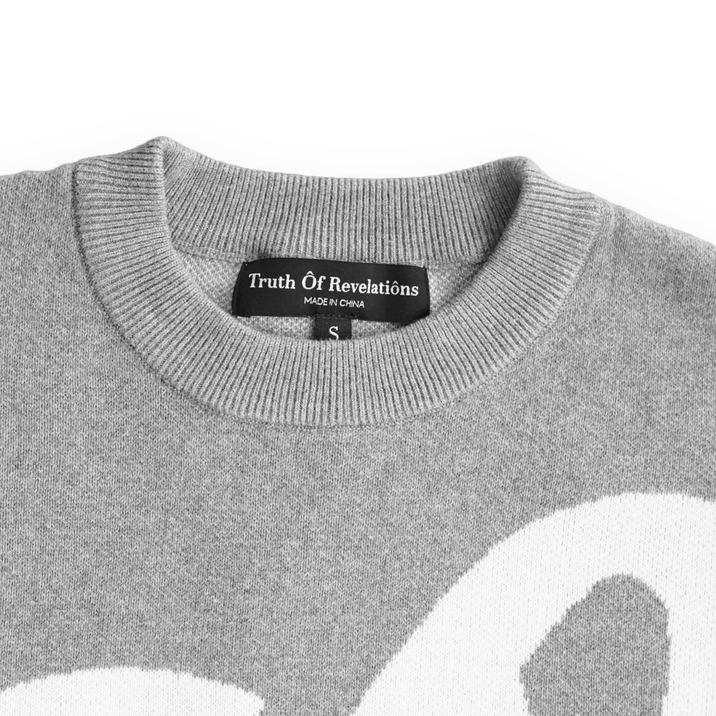 TÔR Knit Sweater - Grey